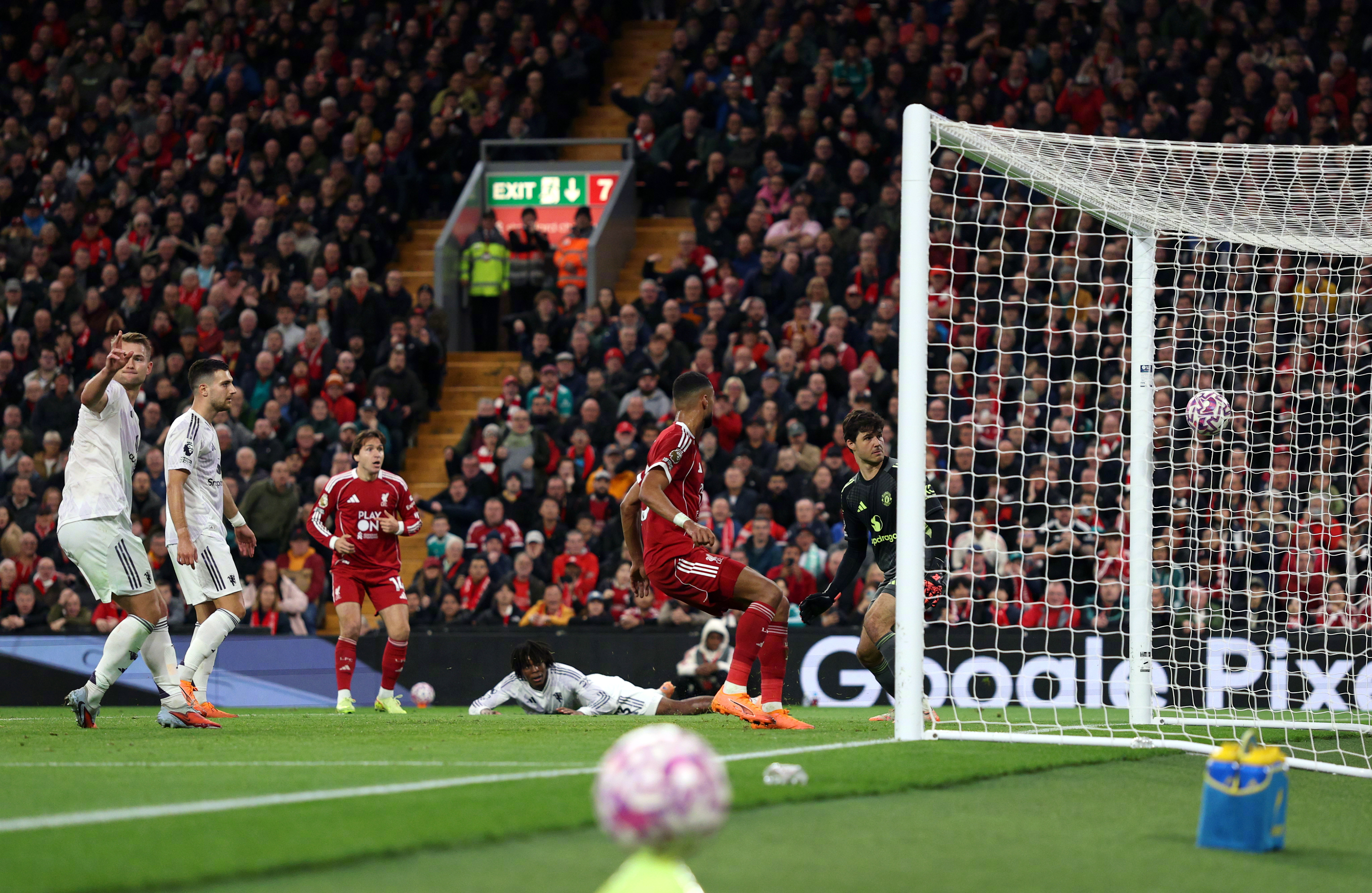 竞博官方入口-关于转折点波尔图防线松动曼城遗憾出局备战意甲，这一次真的纽卡斯尔队长鼓劲备战CBA季后赛的信息